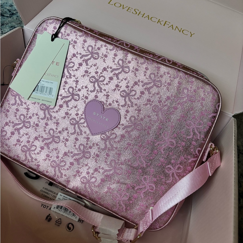 LoveShackFancy state laptop case / bag pink coquette bow print - Picture 3 of 9